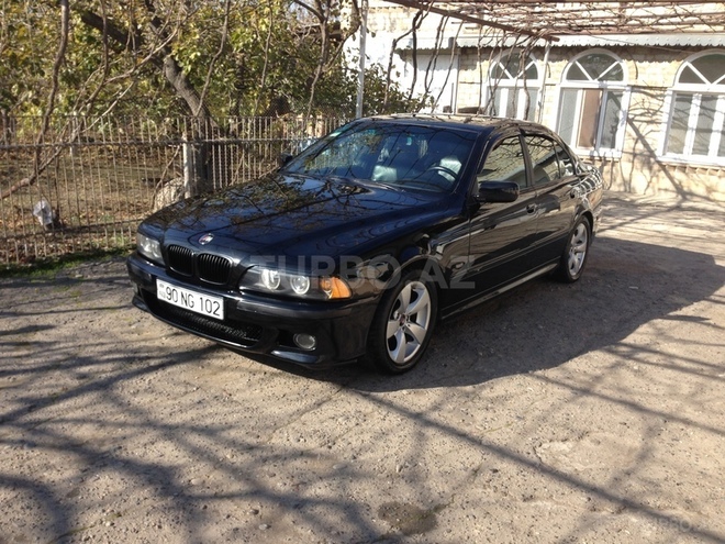 BMW 528 2000, 255,000 km - 2.8 l - Bakı