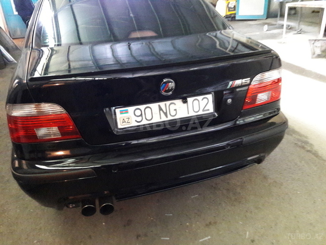 BMW 528 2000, 255,000 km - 2.8 l - Bakı