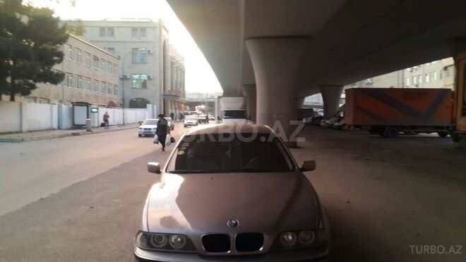 BMW 525 1997, 297,000 km - 0.3 л - Bakı