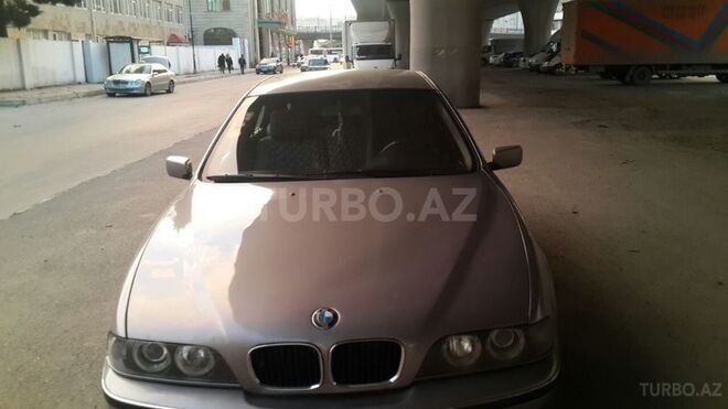 BMW 525 1997, 297,000 km - 0.3 л - Bakı