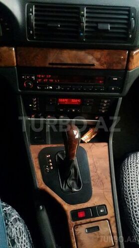BMW 525 1997, 297,000 km - 0.3 л - Bakı