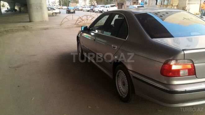 BMW 525 1997, 297,000 km - 0.3 л - Bakı