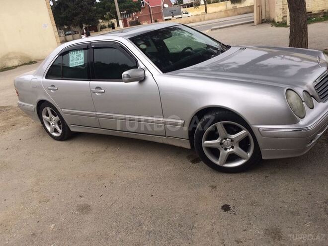 Mercedes E 240 2001, 170,600 km - 2.6 л - Bakı