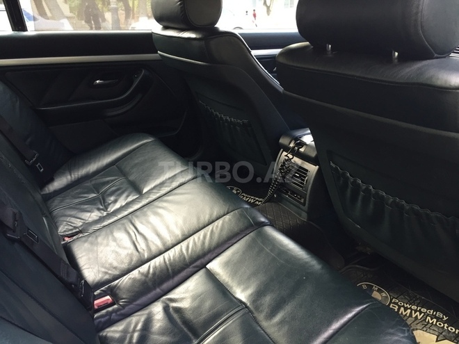BMW 525 1998, 283,000 km - 2.5 l - Sumqayıt