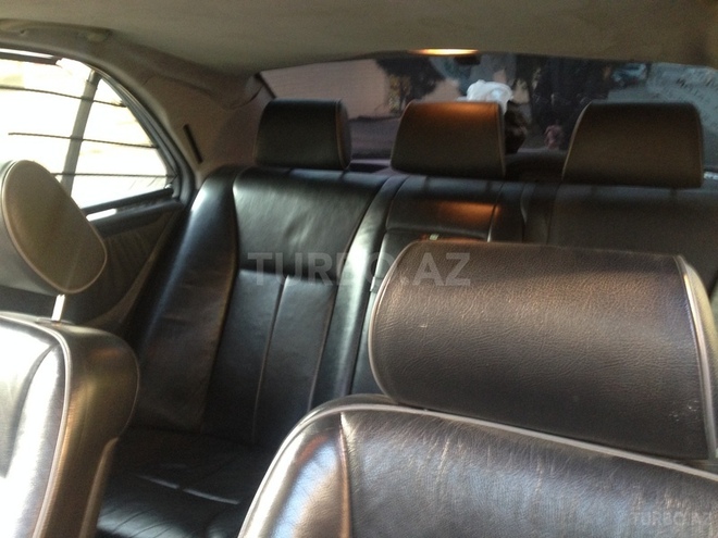 Mercedes E 320 2000, 298,200 km - 3.2 л - Bakı