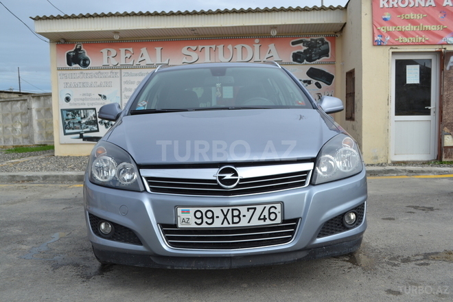 Opel Astra 2010, 163,000 km - 1.8 l - Bakı