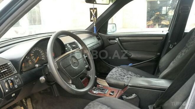 Mercedes C 200 1997, 186,000 km - 2.0 l - Bakı