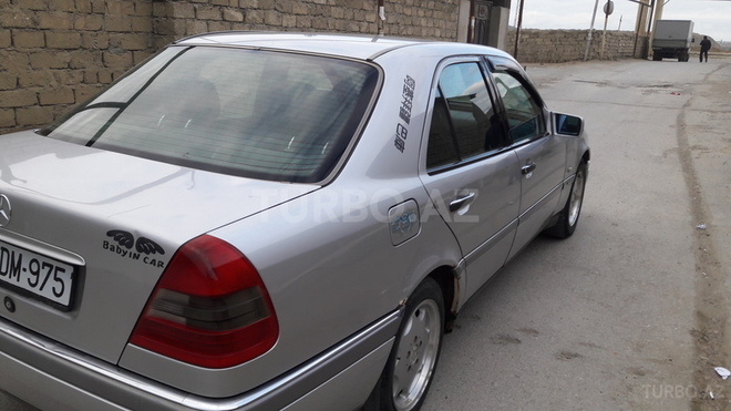 Mercedes C 180 1995, 360,000 km - 1.8 l - Bakı