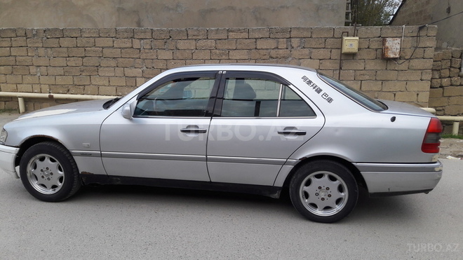 Mercedes C 180 1995, 360,000 km - 1.8 l - Bakı