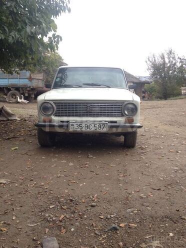 LADA (VAZ) 21011 1981, 1,250,000 km - 1.1 l - Qazax