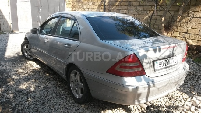 Mercedes C 200 2003, 298,000 km - 2.0 л - Sumqayıt