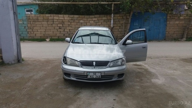 Nissan Sunny 2001, 220,000 km - 1.6 l - Sumqayıt