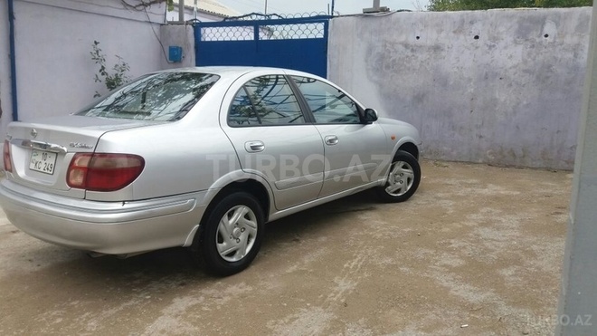Nissan Sunny 2001, 220,000 km - 1.6 l - Sumqayıt
