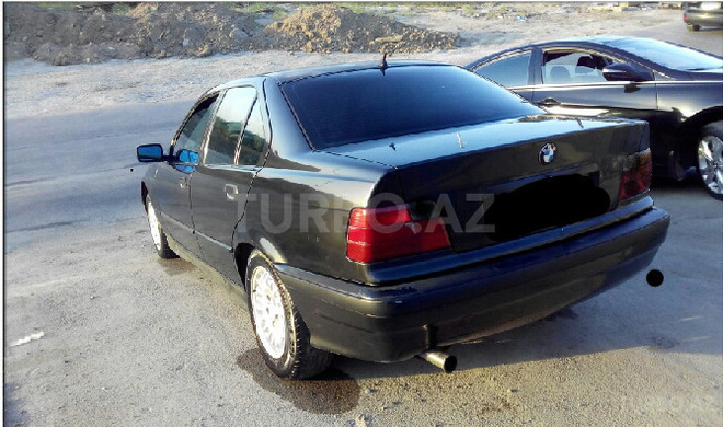 BMW 316 1993, 346,000 km - 1.9 l - Bakı
