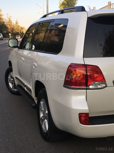 Toyota Land Cruiser 2014, 25,800 km - 4.6 l - Bakı