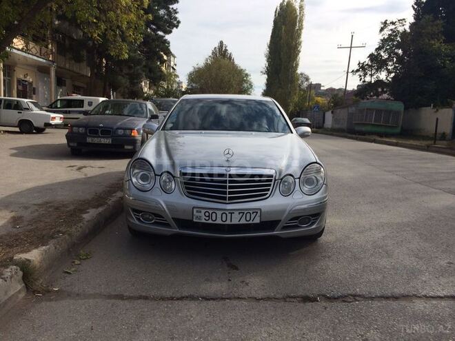 Mercedes E 270 2002, 19,852 km - 2.7 l - Bakı