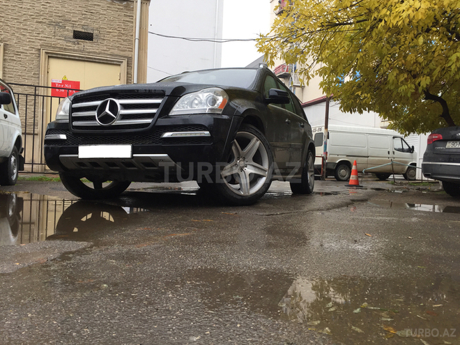 Mercedes GL 550 2011, 112,000 km - 5.5 l - Bakı