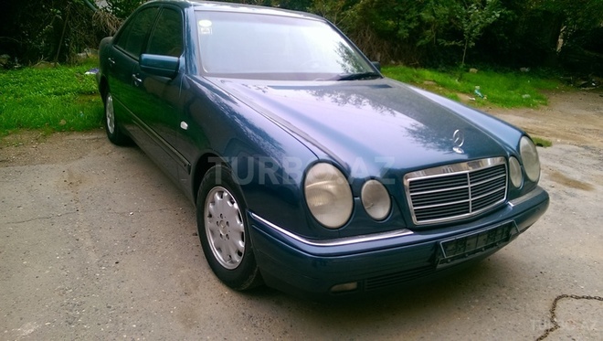 Mercedes E 290 1998, 246,000 km - 2.9 l - Bakı