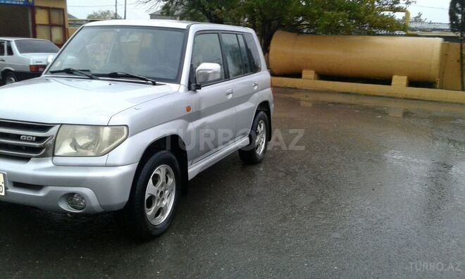 Mitsubishi Pajero io 2001, 130,000 km - 2.0 л - Bakı