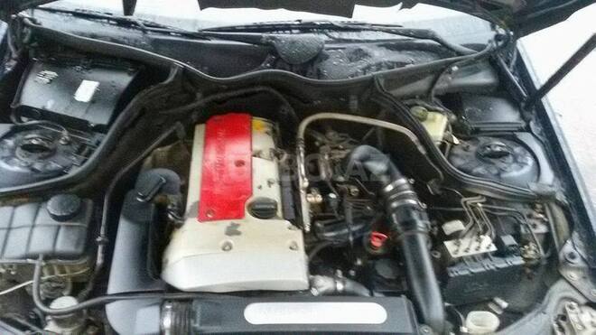 Mercedes C 200 2000, 24,000 km - 2.0 л - Bakı
