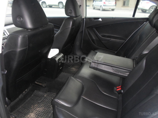 Volkswagen Passat 2008, 98,000 km - 2.0 л - Bakı