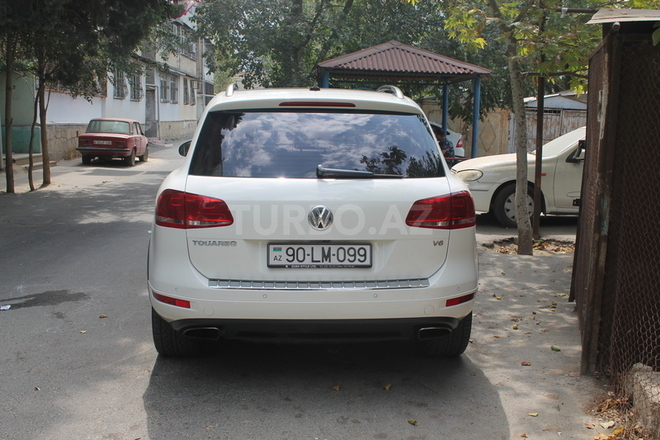 Volkswagen Touareg 2011, 126,000 km - 3.6 l - Bakı