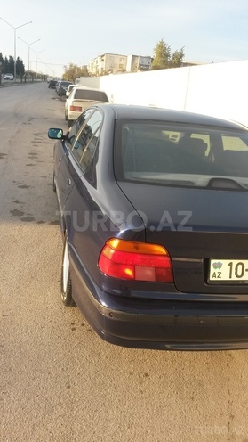 BMW 523 1998, 304,000 km - 2.5 l - Sumqayıt