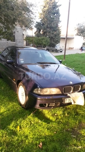 BMW 523 1998, 304,000 km - 2.5 l - Sumqayıt