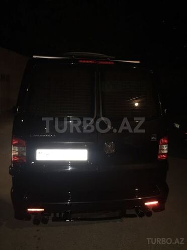 Volkswagen Caravelle 2009, 22,000 km - 3.2 l - Bakı