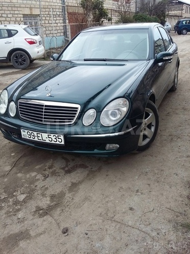 Mercedes E 220 2002, 220,000 km - 0.2 л - Qazax