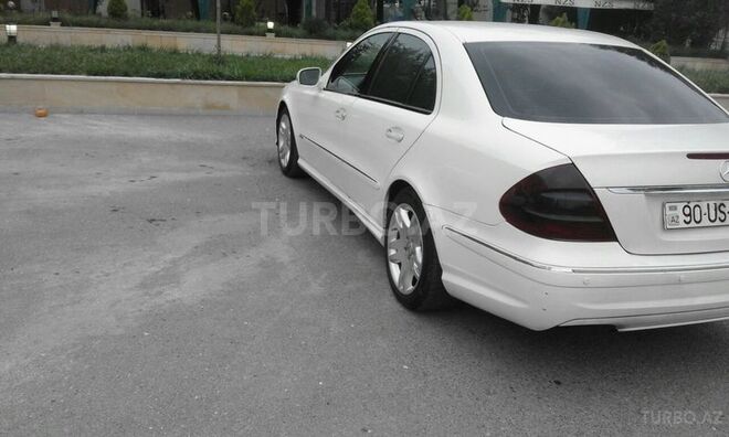 Mercedes E 220 2006, 171,000 km - 2.2 l - Bakı