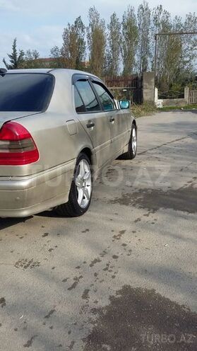 Mercedes C 180 1997, 210,000 km - 1.8 l - Bakı