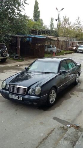 Mercedes E 200 1996, 345,000 km - 2.0 l - Bakı