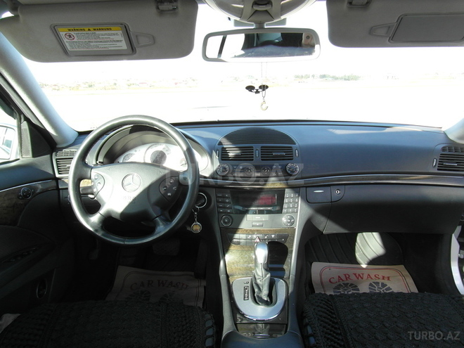 Mercedes E 240 2002, 250,000 km - 2.6 l - Bakı
