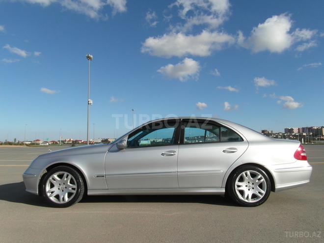 Mercedes E 240 2002, 250,000 km - 2.6 l - Bakı