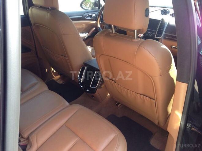 Porsche Cayenne 2014, 28,032 km - 4.8 l - Bakı