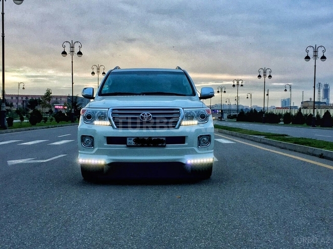 Toyota Land Cruiser 2013, 26,536 km - 4.0 l - Bakı