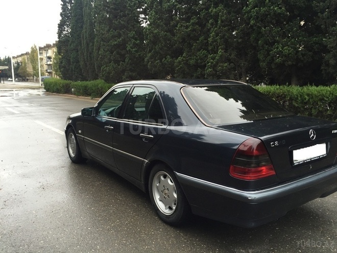 Mercedes C 200 1997, 257,000 km - 2.0 l - Sumqayıt