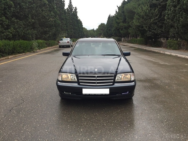 Mercedes C 200 1997, 257,000 km - 2.0 l - Sumqayıt