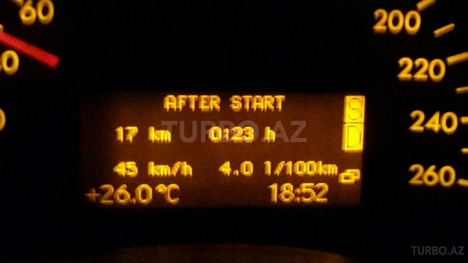 Mercedes C 220 2001, 235,000 km - 2.2 l - Bakı