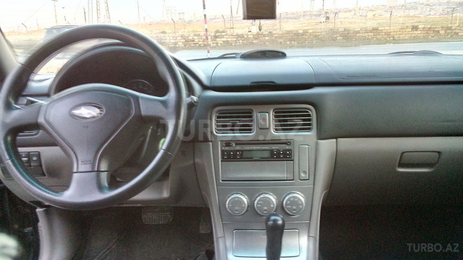 Subaru Forester 2006, 200,000 km - 2.0 l - Bakı
