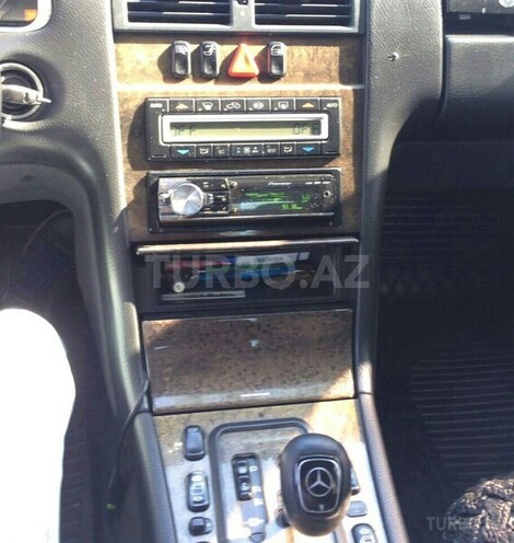 Mercedes E 220 1999, 363,000 km - 2.2 l - Gəncə