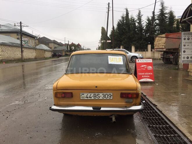 LADA (VAZ) 21011 1981, 250,000 km - 1.1 l - Quba