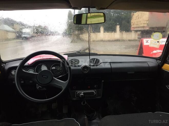 LADA (VAZ) 21011 1981, 250,000 km - 1.1 l - Quba