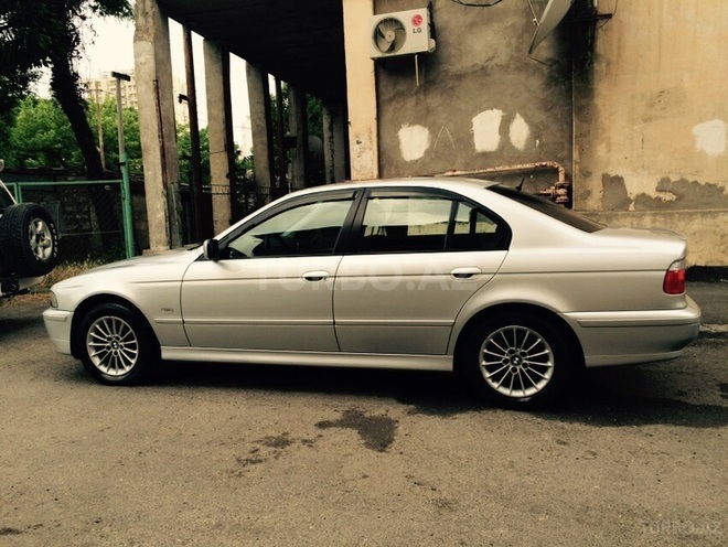BMW 525 2000, 240,000 km - 2.2 l - Bakı