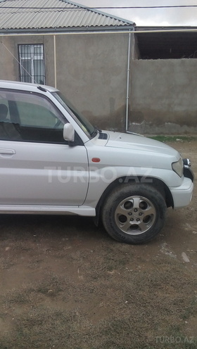 Mitsubishi Pajero io 1999, 133,000 km - 1.8 l - Bakı