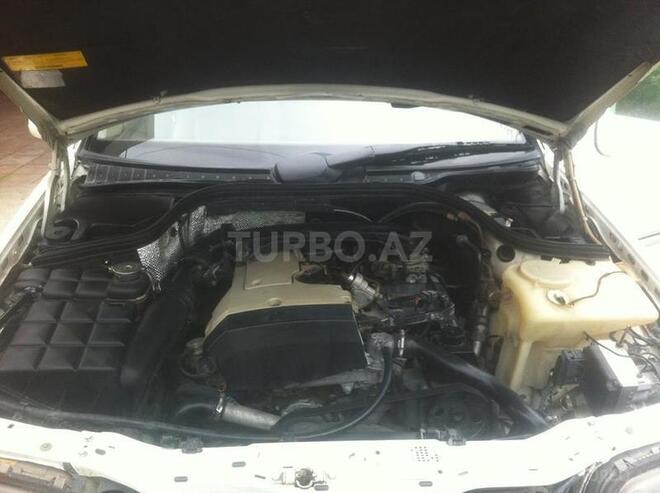 Mercedes C 230 1997, 238,000 km - 2.3 l - Sabirabad