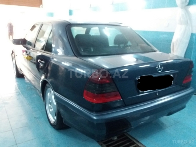 Mercedes C 180 1997, 320,000 km - 1.8 l - Bakı