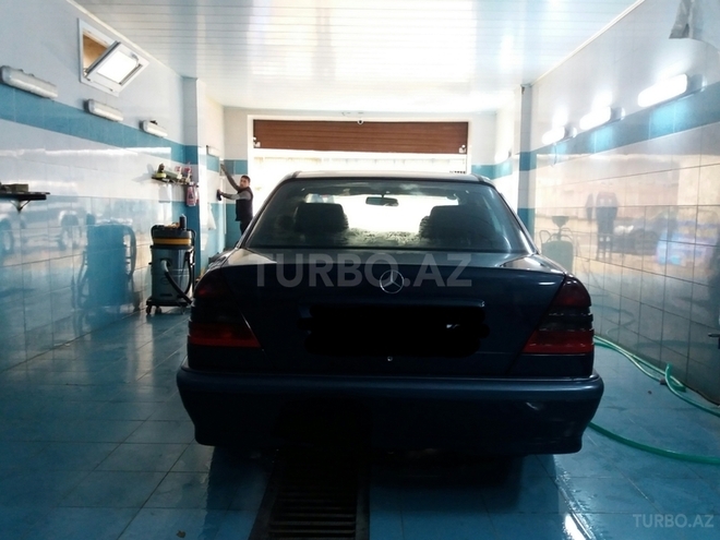 Mercedes C 180 1997, 320,000 km - 1.8 l - Bakı