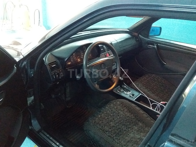 Mercedes C 180 1997, 320,000 km - 1.8 l - Bakı